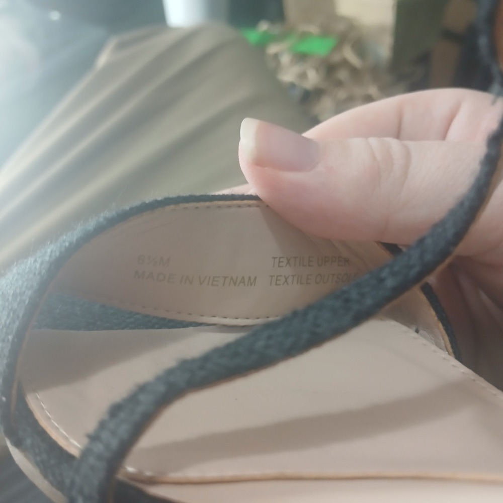 Talbots Black Woven Espadrille Wedge Sandals Women's Size 8.5M - Picture 4 of 10